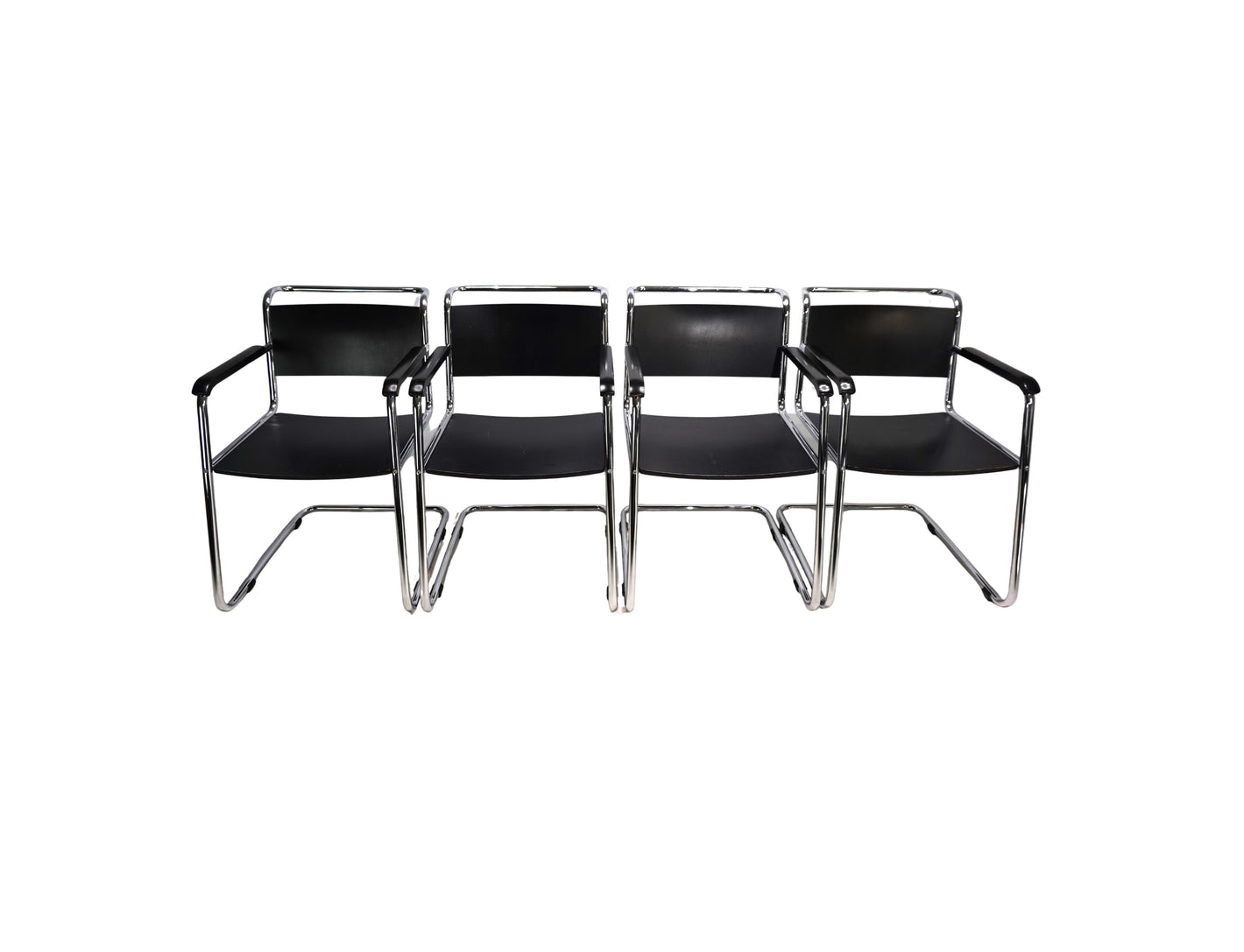 Set of 4 Bauhaus cantilever dining chairs, 1980